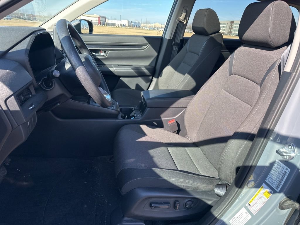 Used 2023 Honda CR-V EX image 16