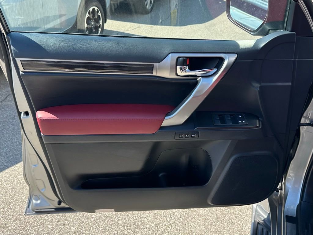 Used 2022 Lexus GX 460 Luxury image 15