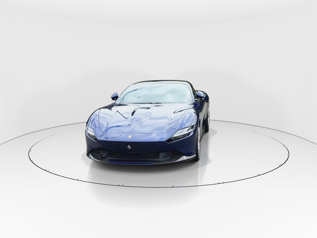 Used 2023 Ferrari Roma image 3