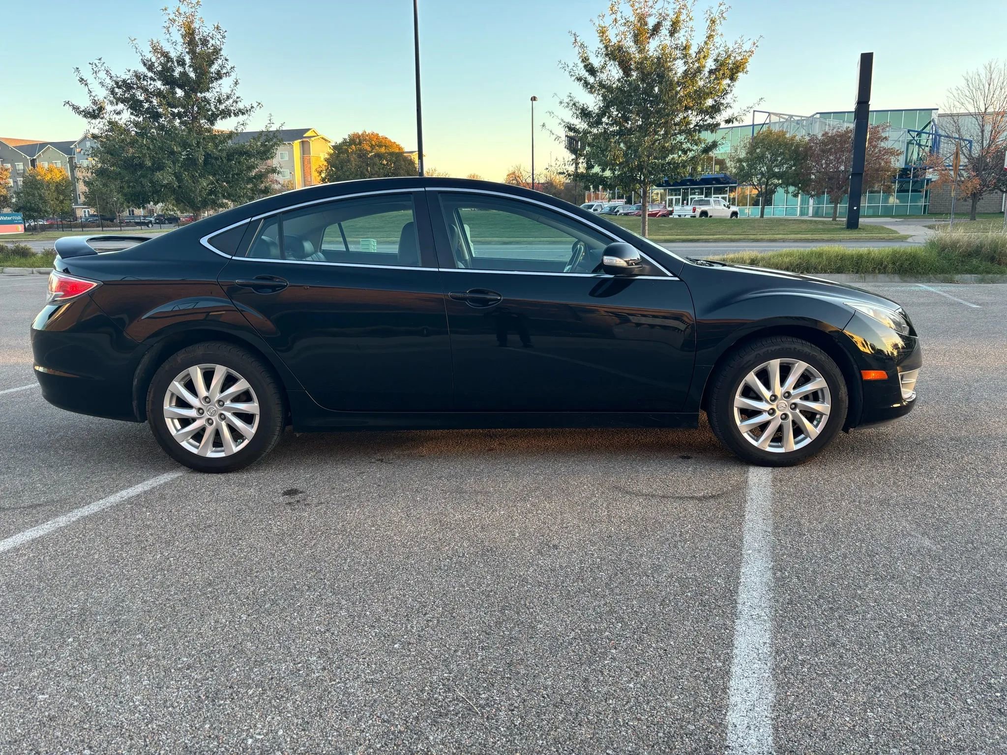 Used 2012 MAZDA MAZDA6 i Grand Touring w/ Technology Pkg image 9