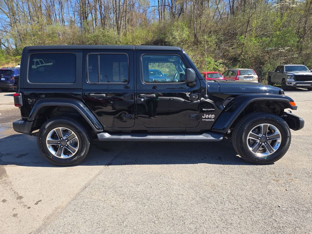 Used 2018 Jeep Wrangler Unlimited Sahara w/ LED Lighting Group image 3