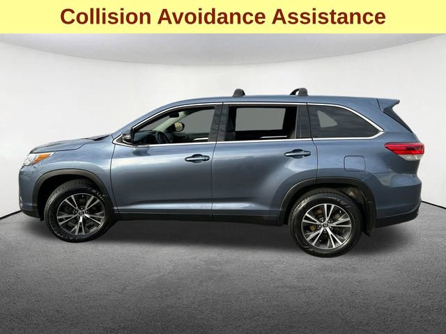 Certified 2019 Toyota Highlander LE AWD/4WD image 7