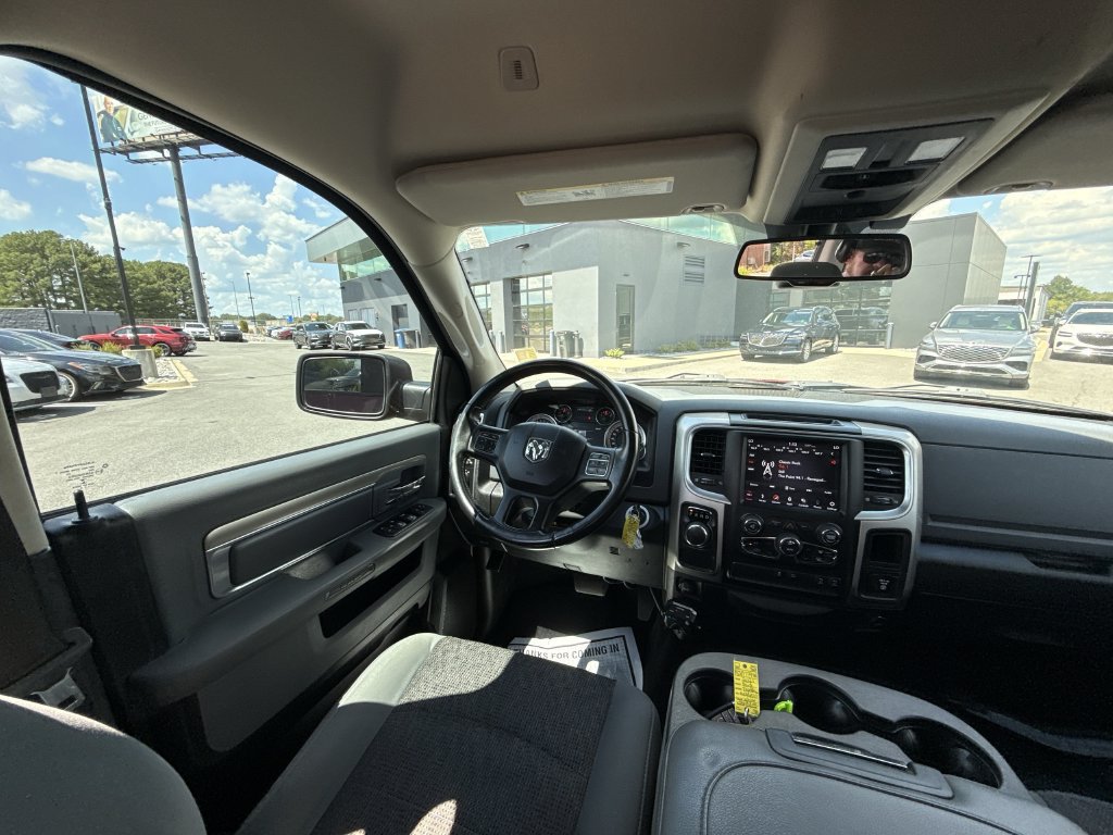 Used 2019 RAM 1500 Big Horn RWD image 17
