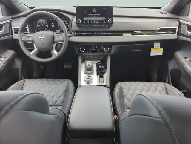 New 2026 Nissan Rogue Platinum AWD/4WD image 25