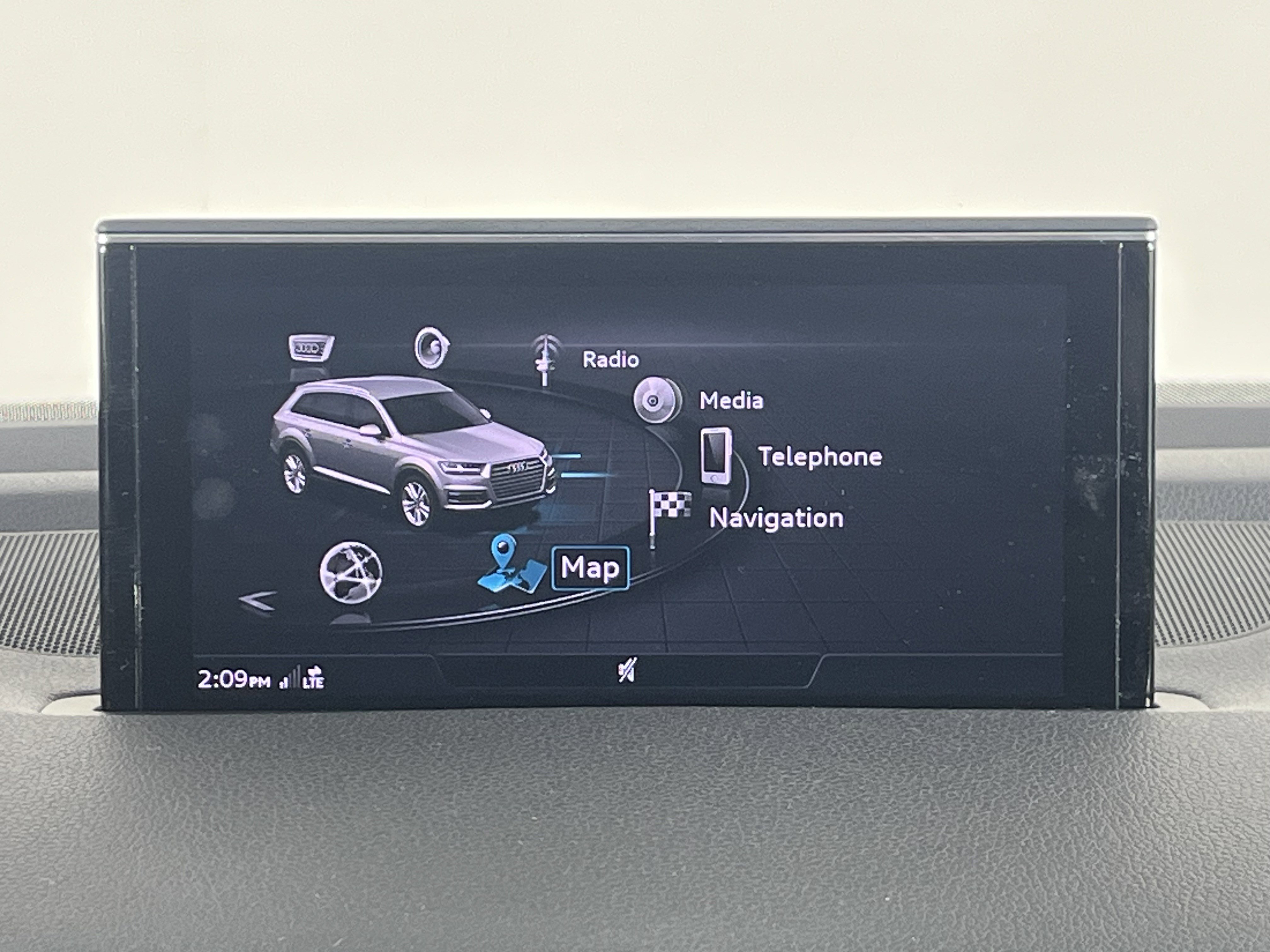 Used 2019 Audi Q7 2.0T Premium Plus AWD/4WD image 15