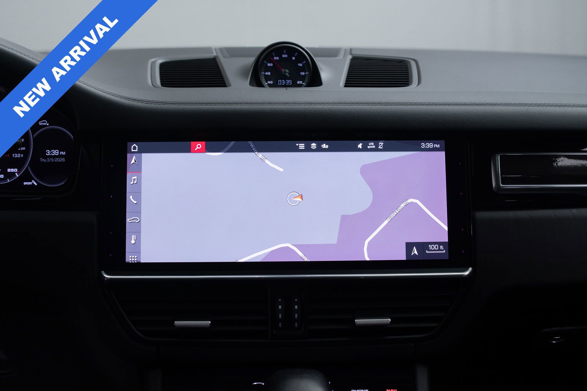 Used 2021 Porsche Cayenne GTS image 36