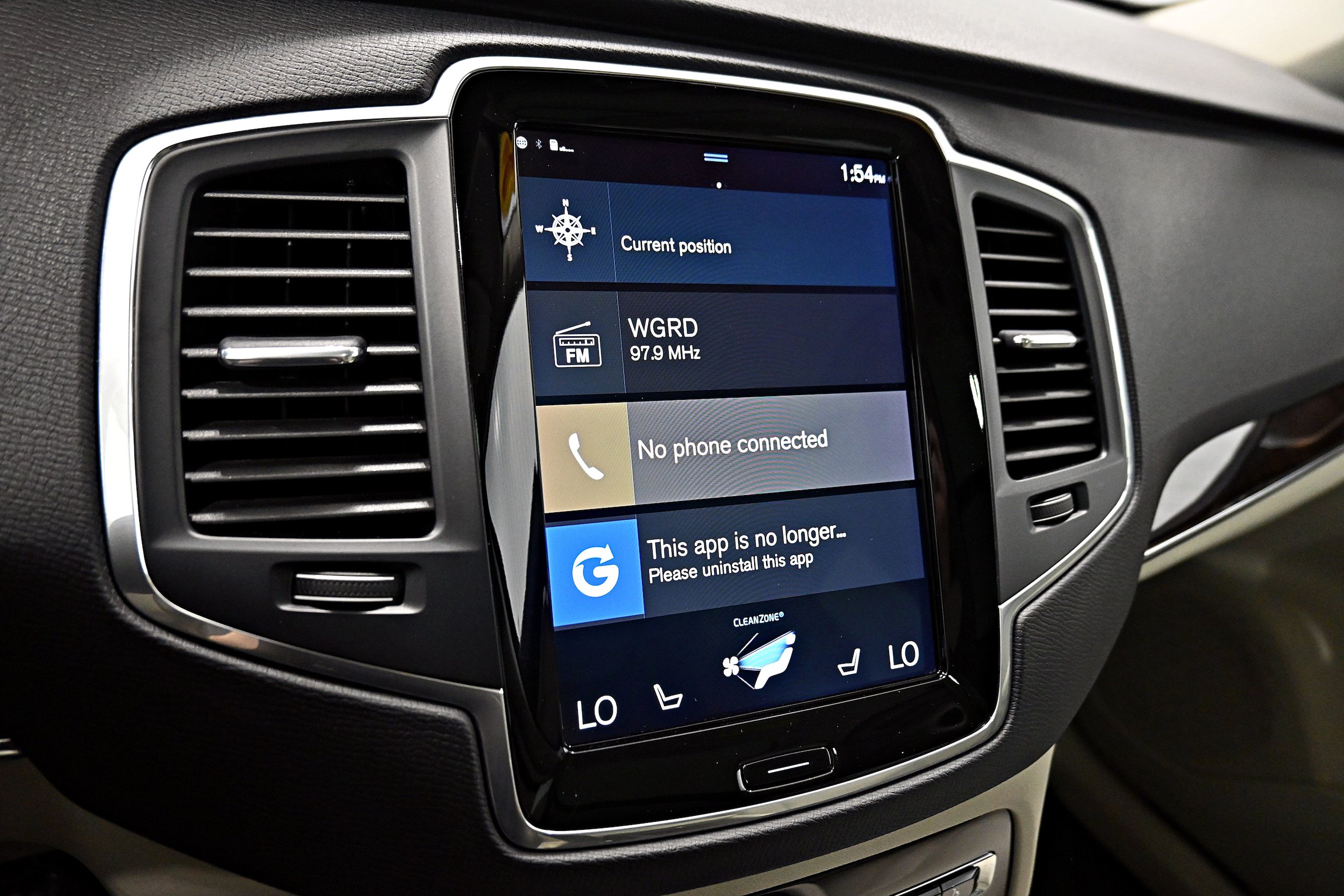 Used 2019 Volvo XC90 T6 Momentum w/ Advanced Package AWD/4WD image 9