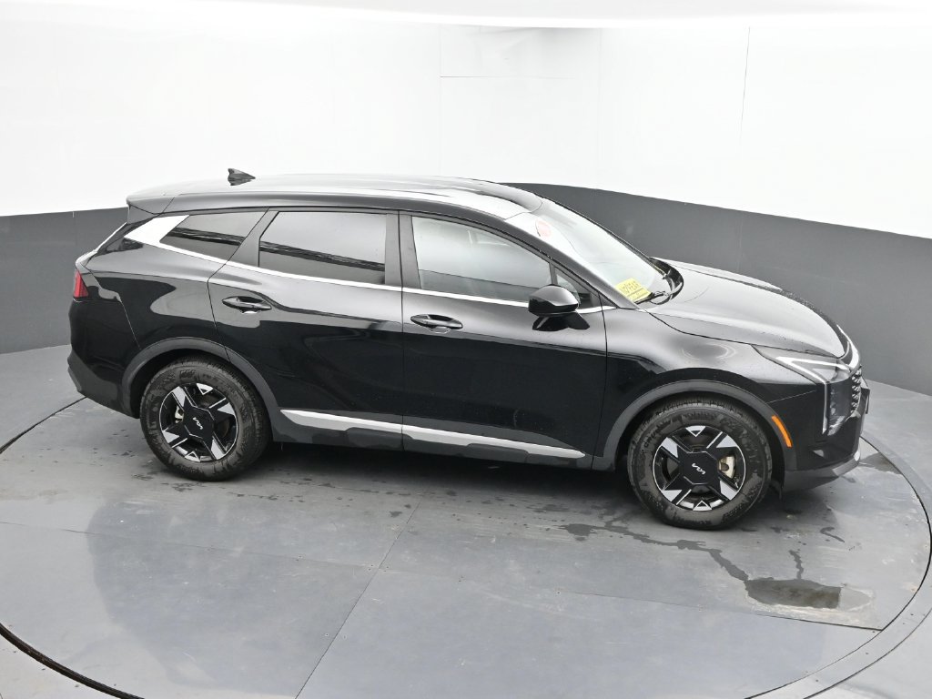 Used 2026 Kia Sportage LX FWD image 40