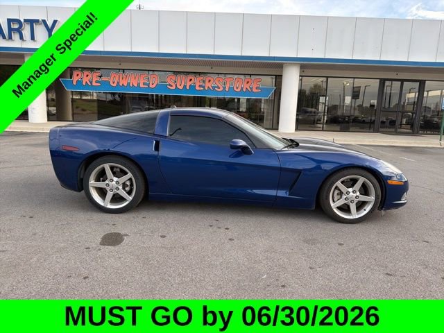 Used 2005 Chevrolet Corvette Coupe w/ Preferred Equipment Group RWD image 3