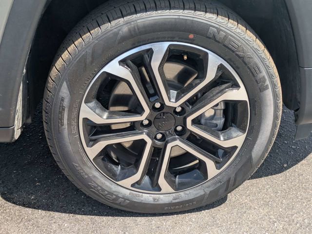 Used 2023 Jeep Compass Limited w/ Sun and Sound Group image 11