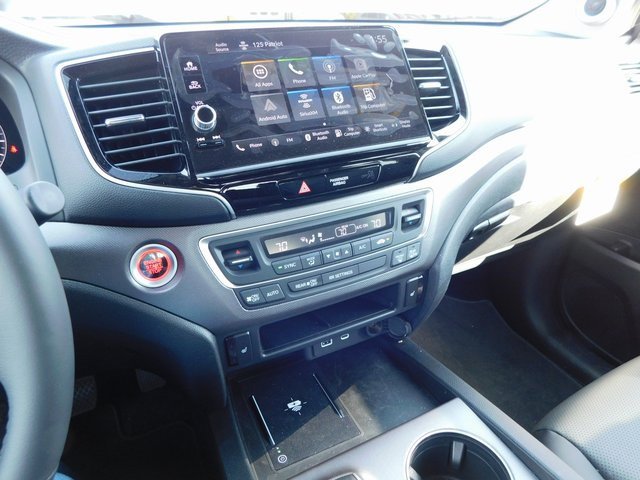 New 2025 Honda Ridgeline RTL image 36