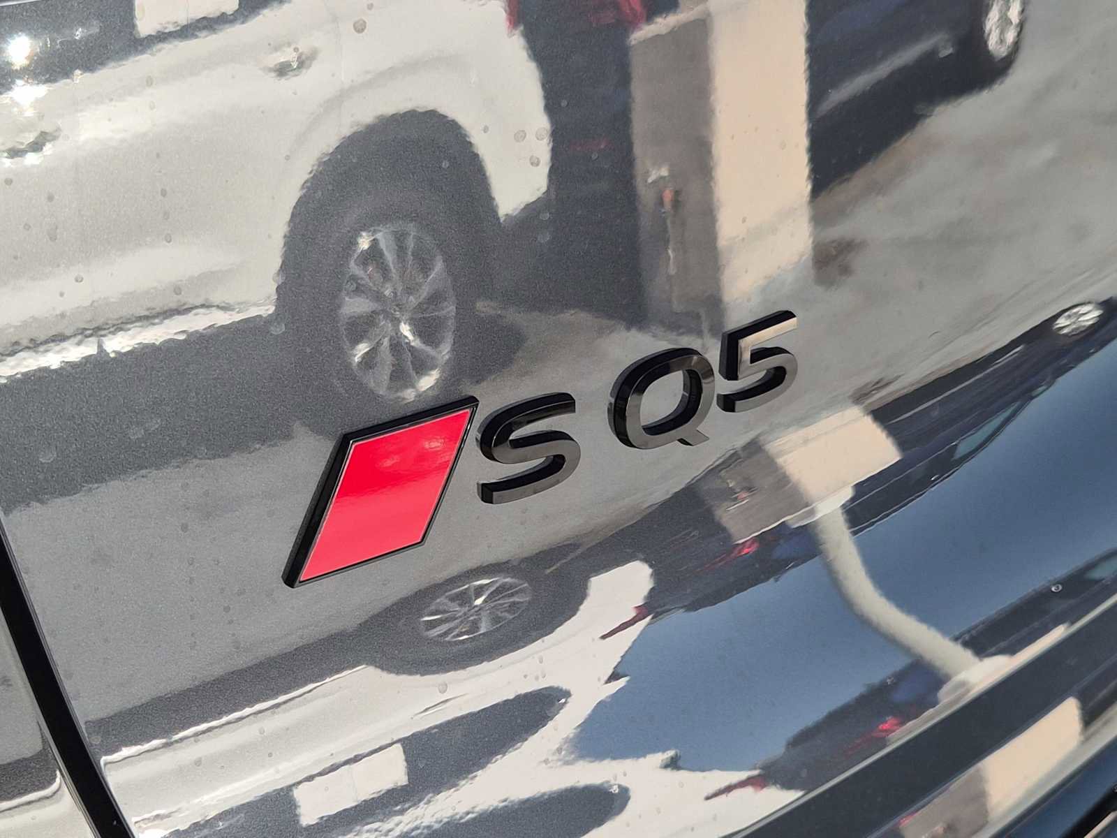 New 2025 Audi SQ5 Premium Plus image 11