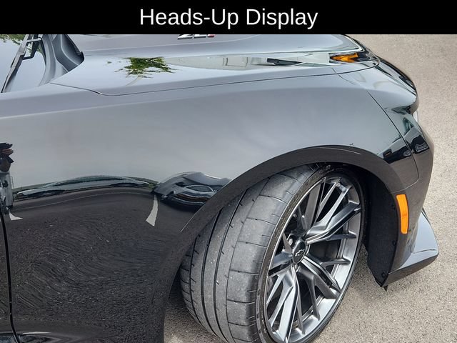 Used 2022 Chevrolet Camaro ZL1 RWD image 19