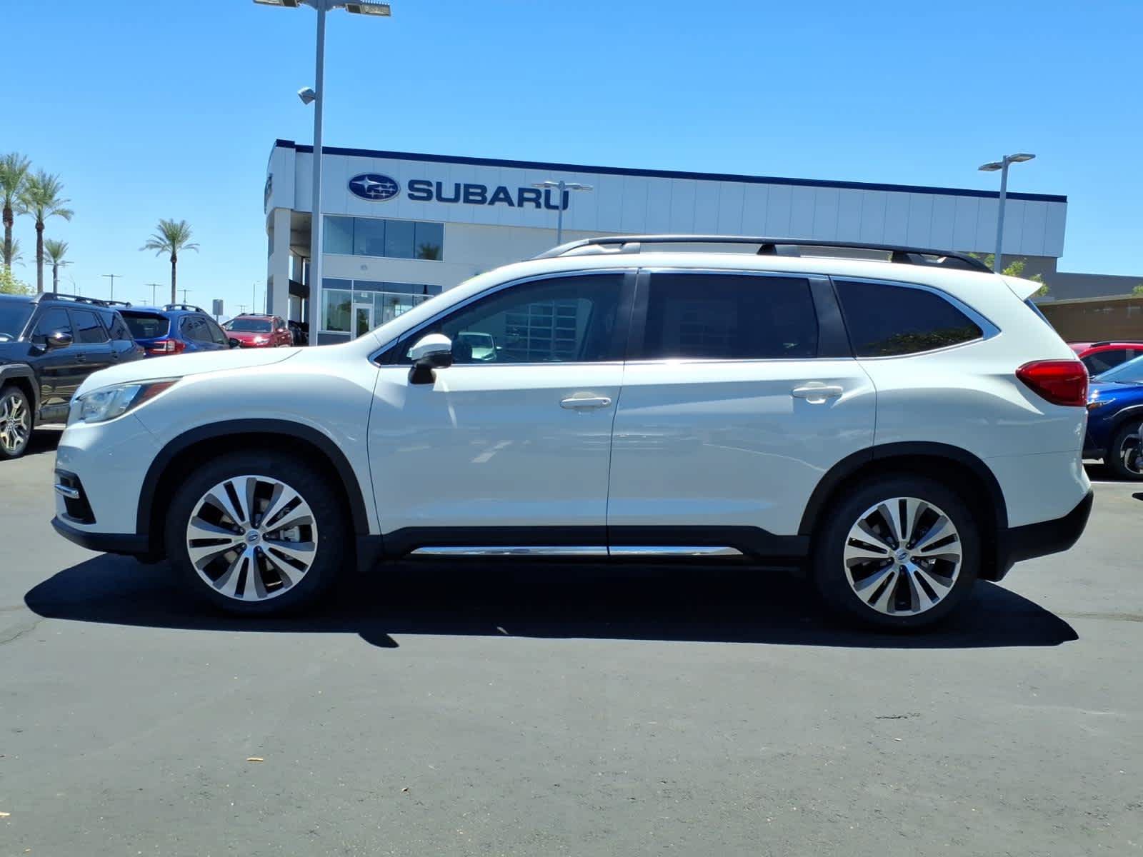 Used 2020 Subaru Ascent Limited w/ Technology Package AWD/4WD image 4