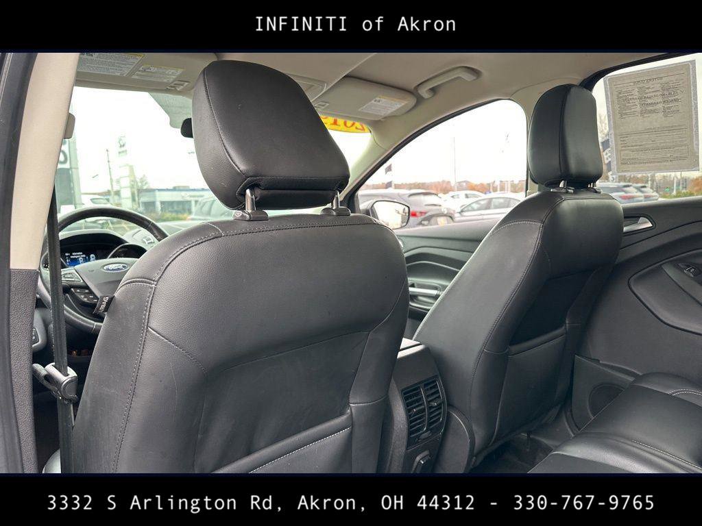 Used 2019 Ford Escape SEL image 37