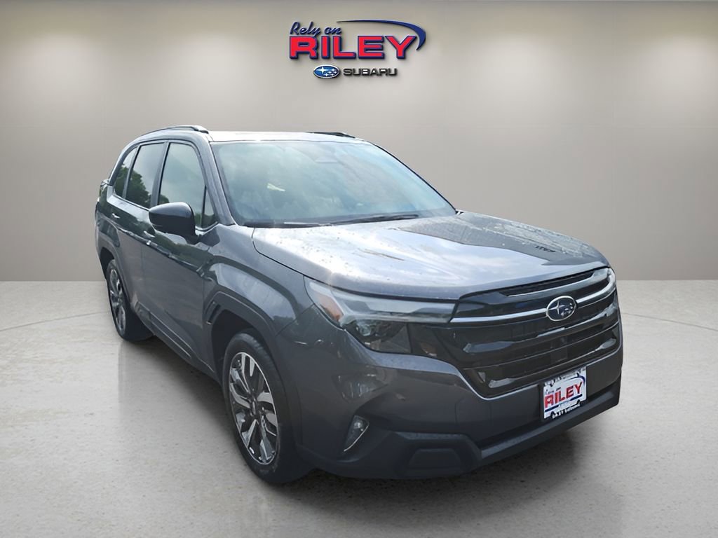 Used 2025 Subaru Forester Touring image 7
