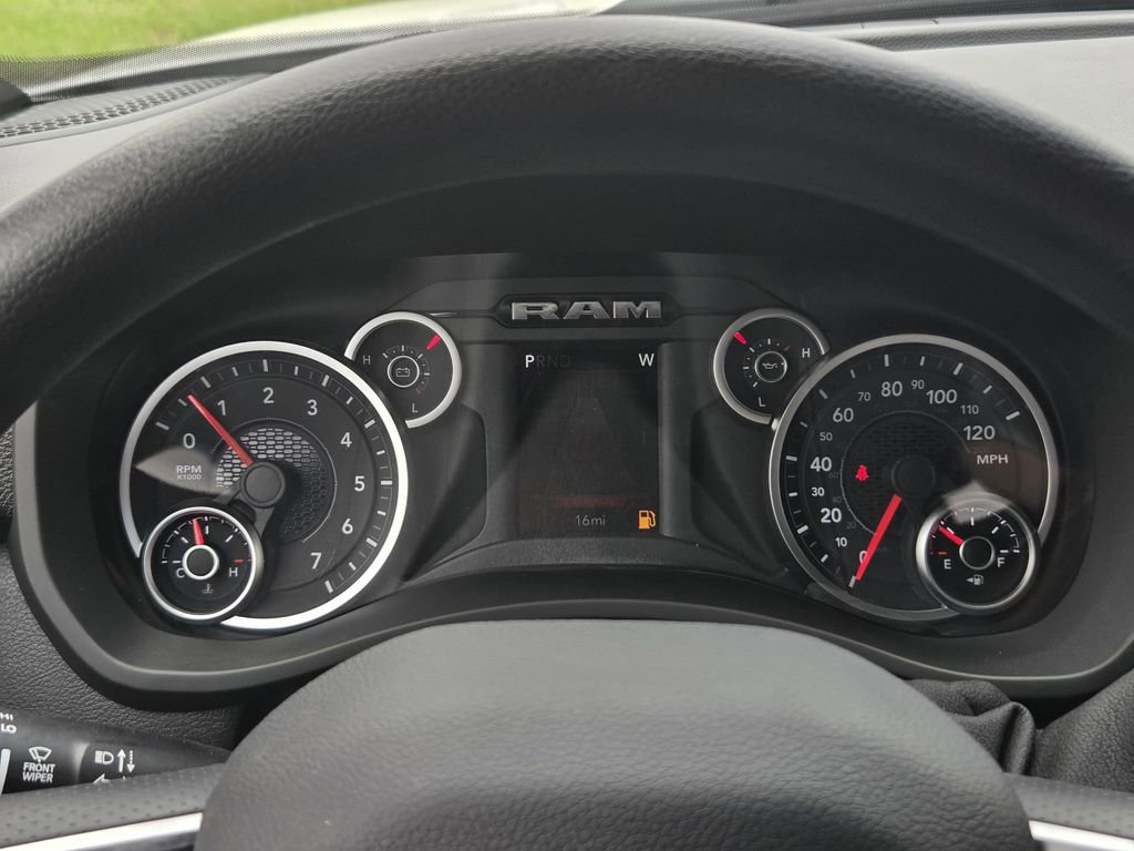 New 2026 RAM 2500 Tradesman AWD/4WD image 18