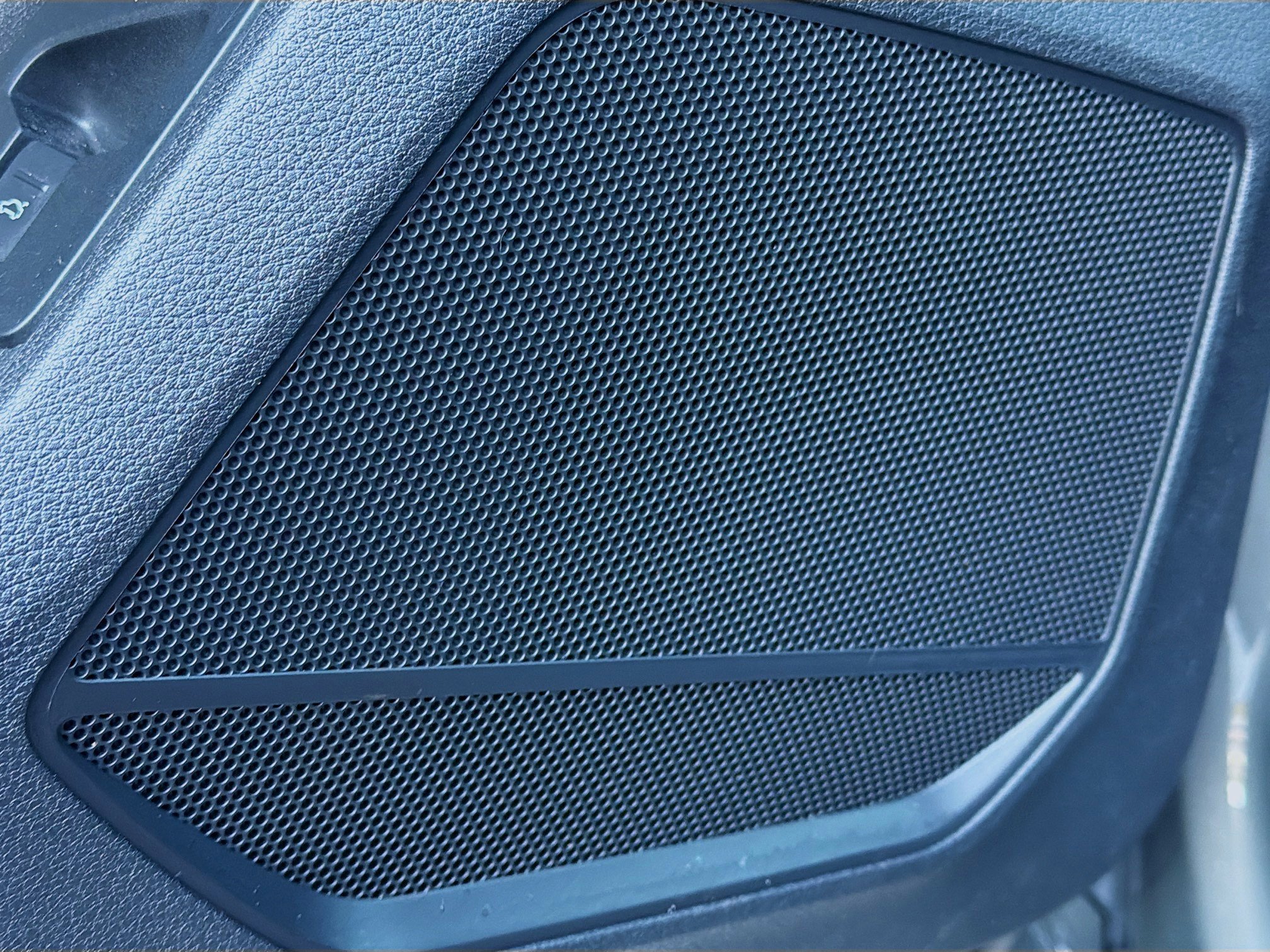 Used 2024 Audi Q3 2.0T Premium Plus image 23