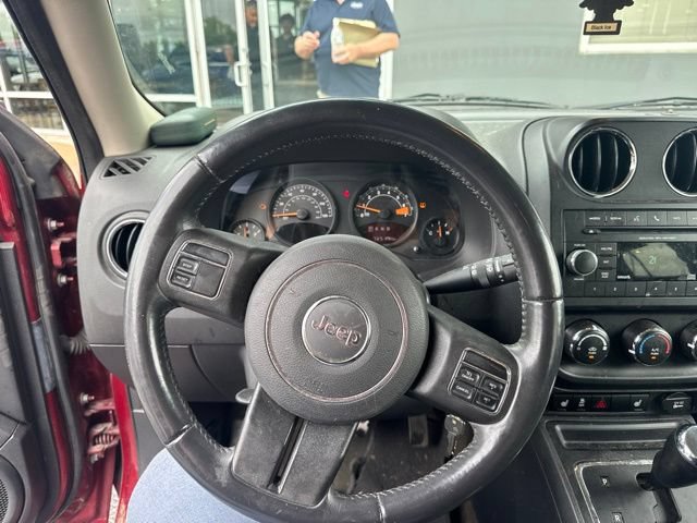 Used 2016 Jeep Patriot Latitude FWD image 20