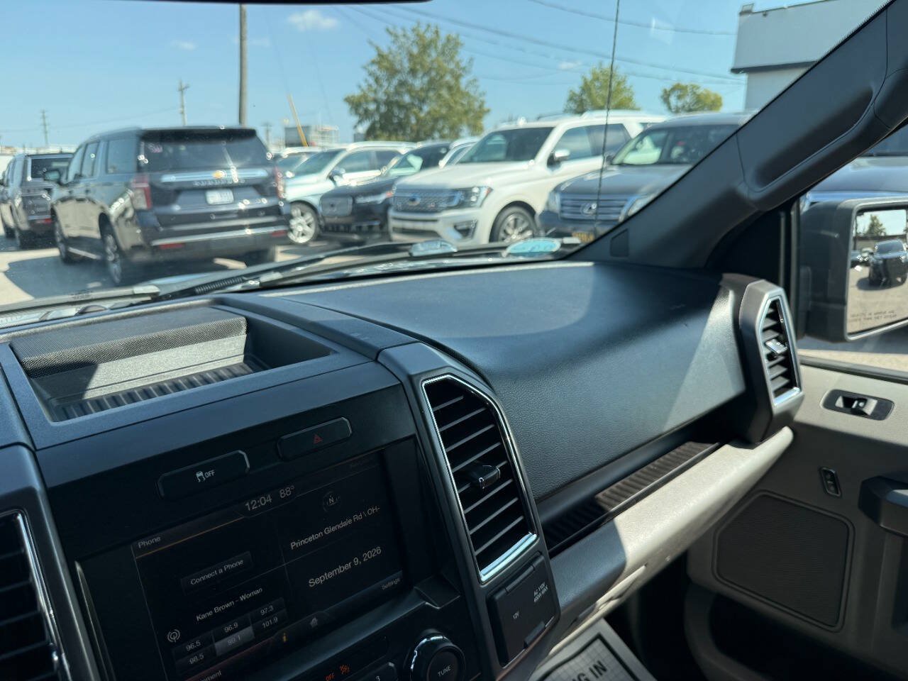 Used 2015 Ford F150 XLT w/ Equipment Group 302A Luxury AWD/4WD image 52
