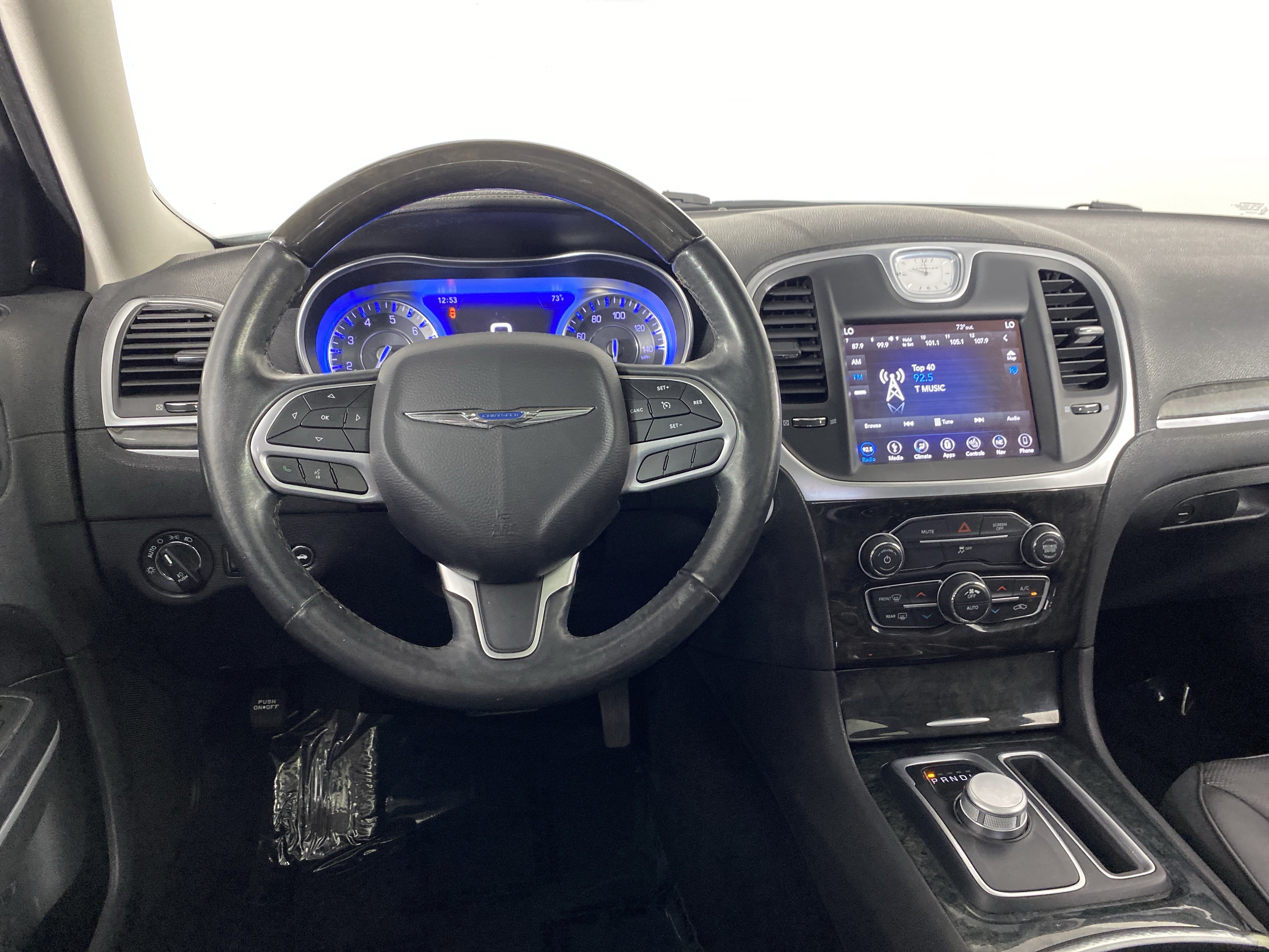 Used 2019 Chrysler 300 Limited RWD image 22