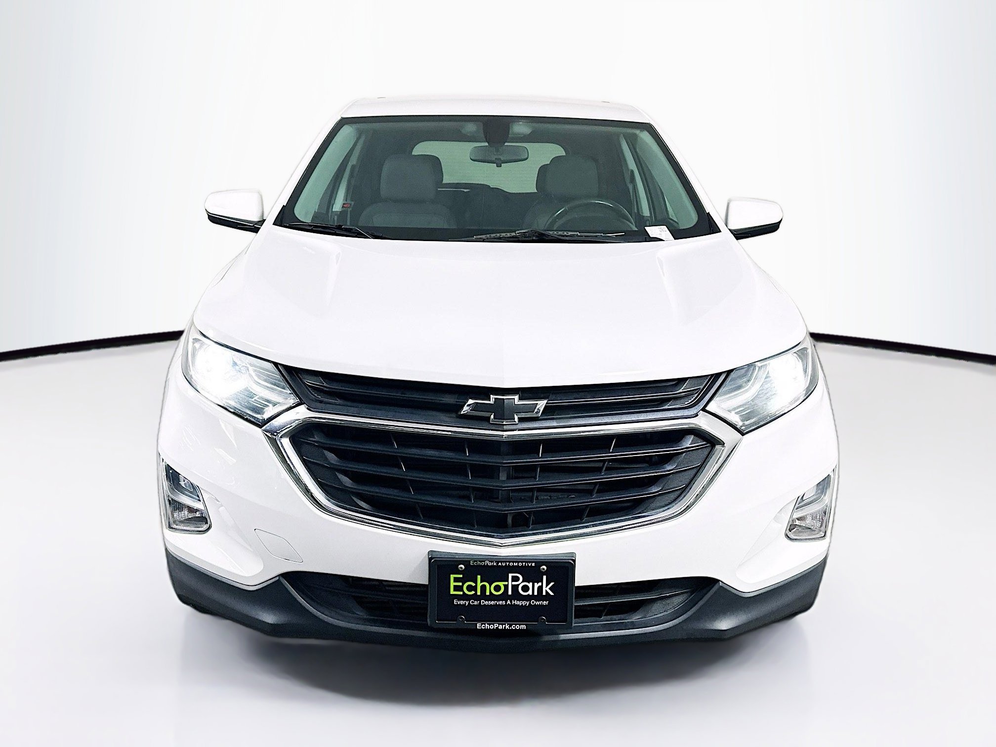Used 2018 Chevrolet Equinox LT image 2