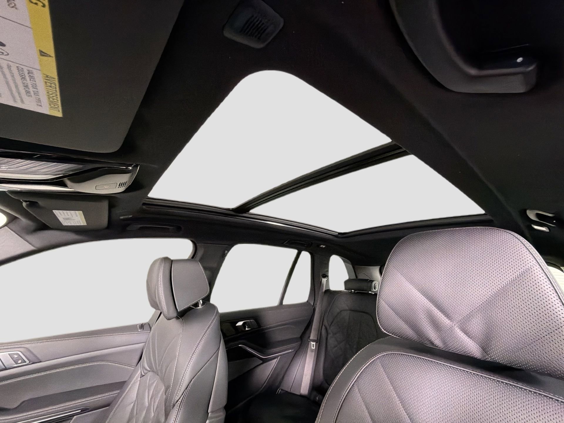 New 2026 BMW X5 sDrive40i image 22