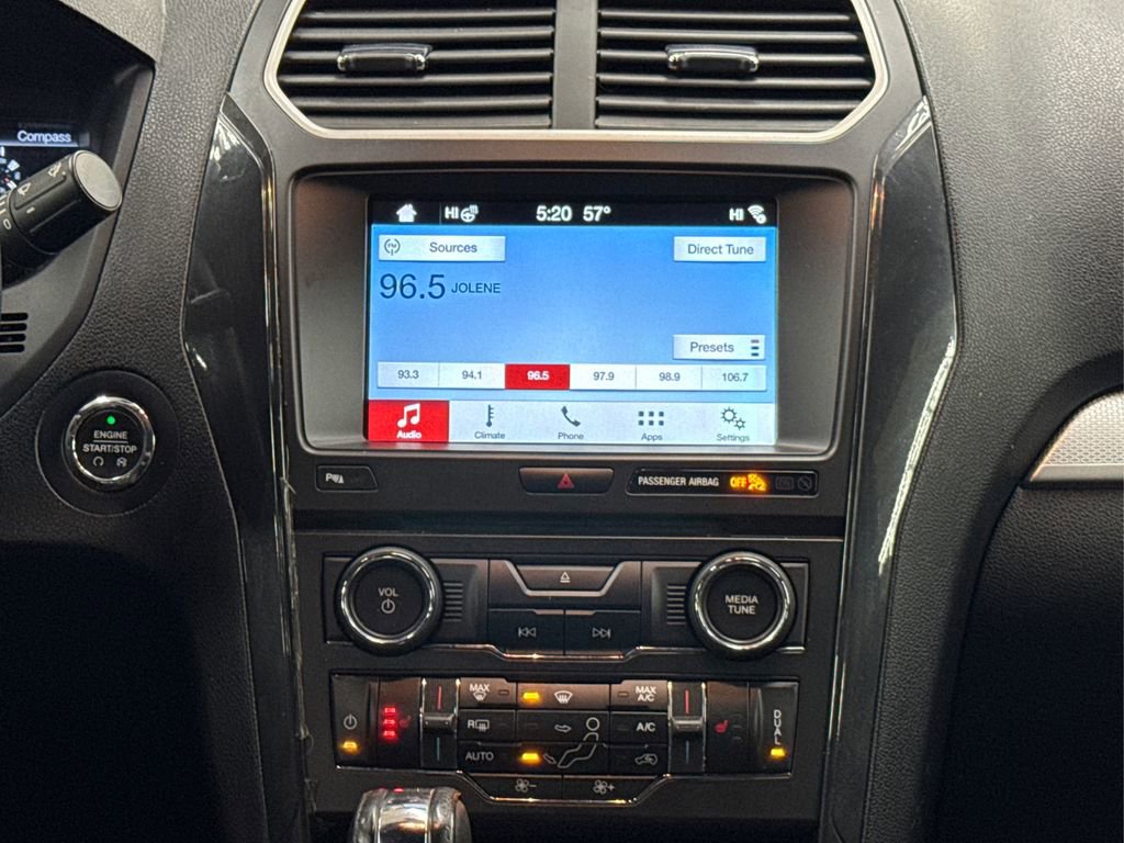 Used 2017 Ford Explorer XLT w/ Equipment Group 202A image 21