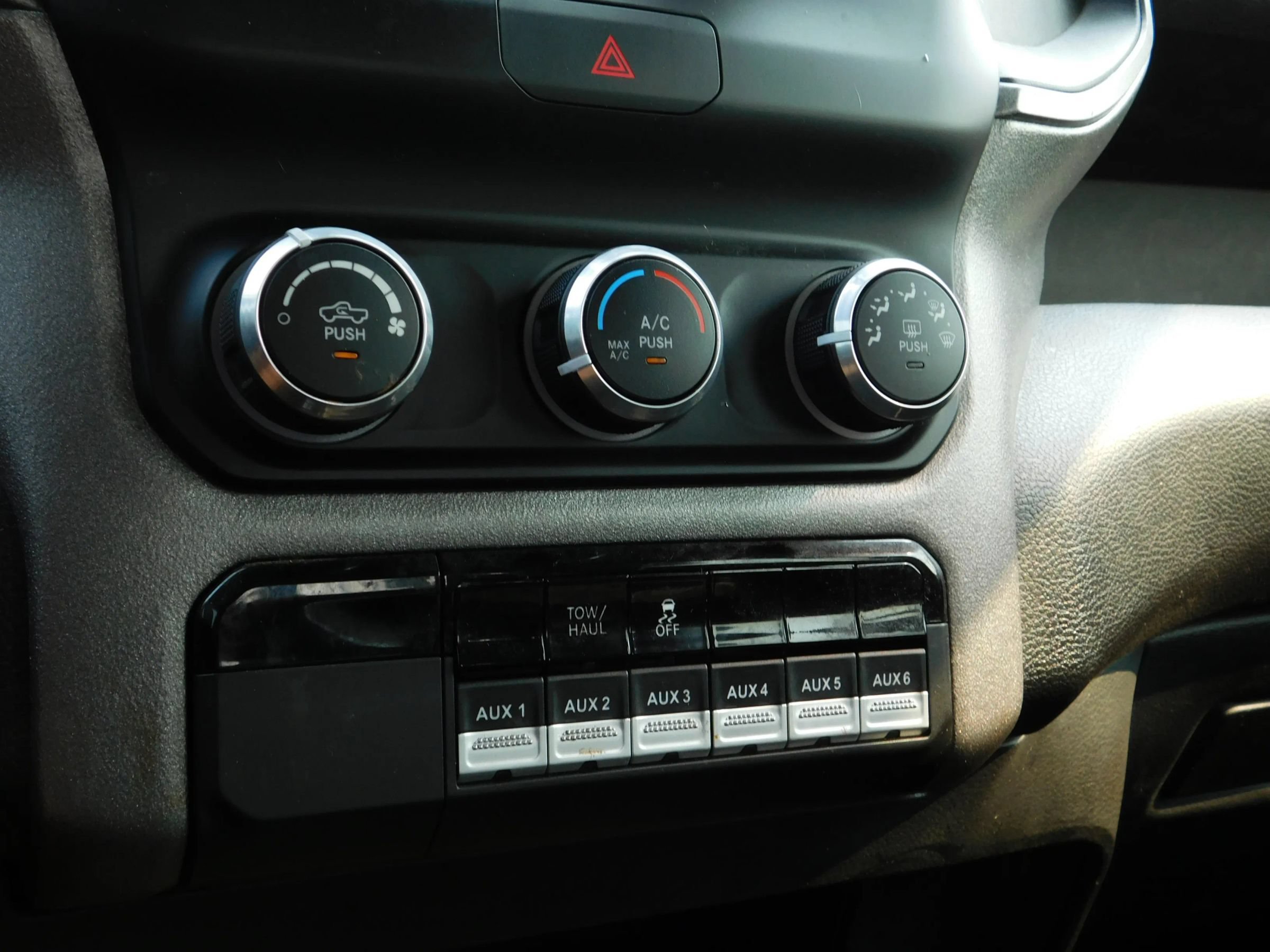Used 2020 RAM 2500 Tradesman AWD/4WD image 21