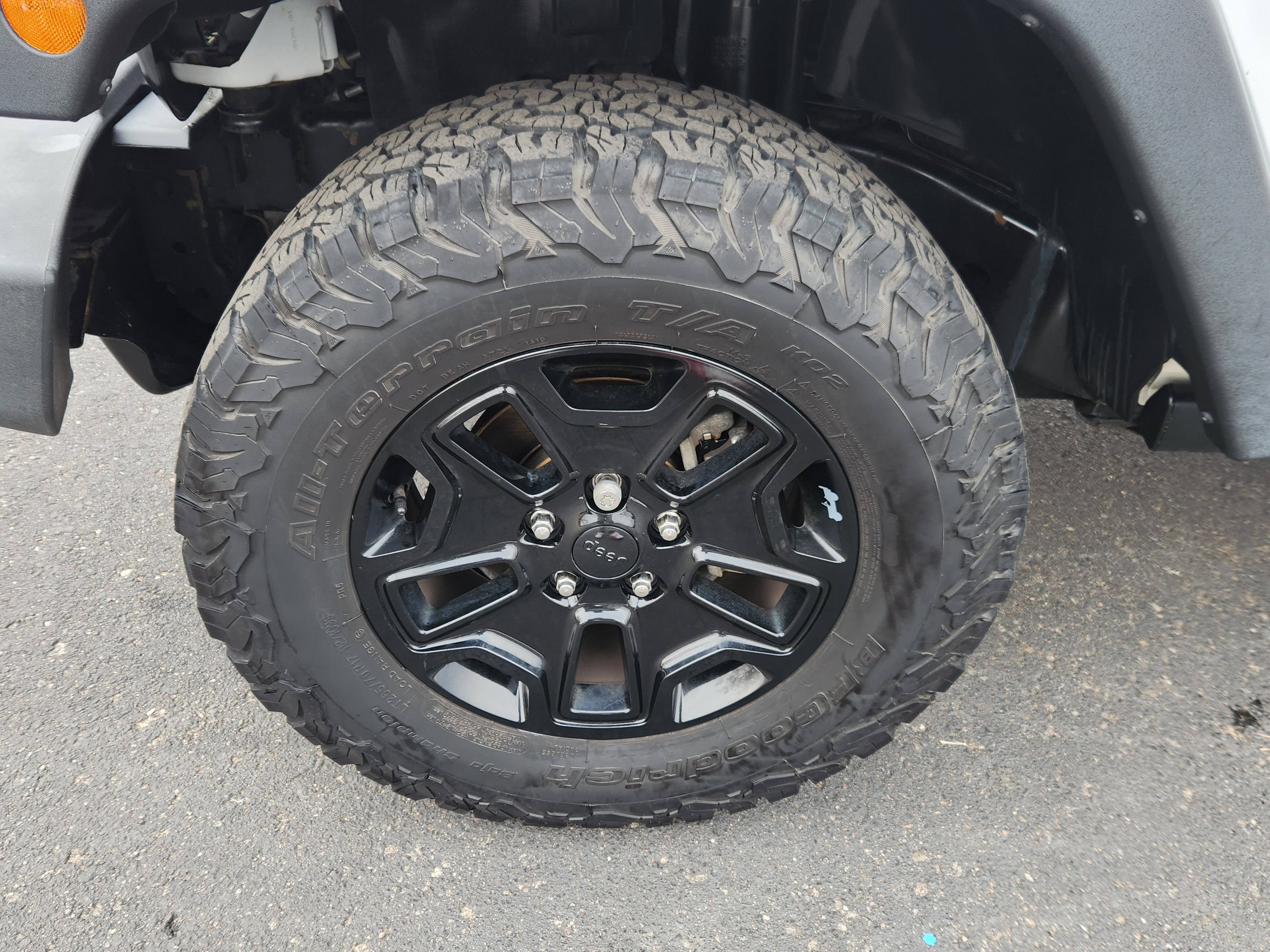 Used 2015 Jeep Wrangler Sport image 22