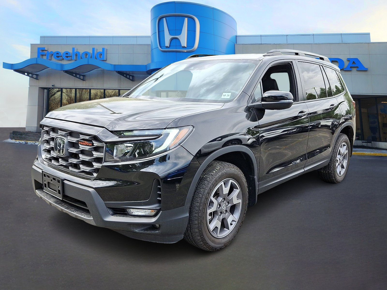 Certified 2023 Honda Passport TrailSport image 3