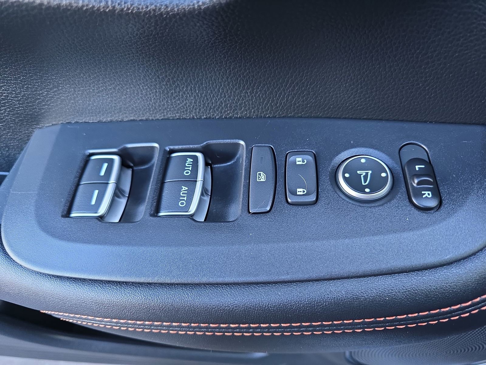 Certified 2024 Honda HR-V Sport image 29