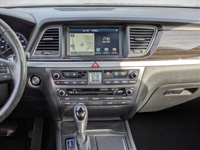 Used 2015 Hyundai Genesis 3.8 w/ Option Group 03 image 14