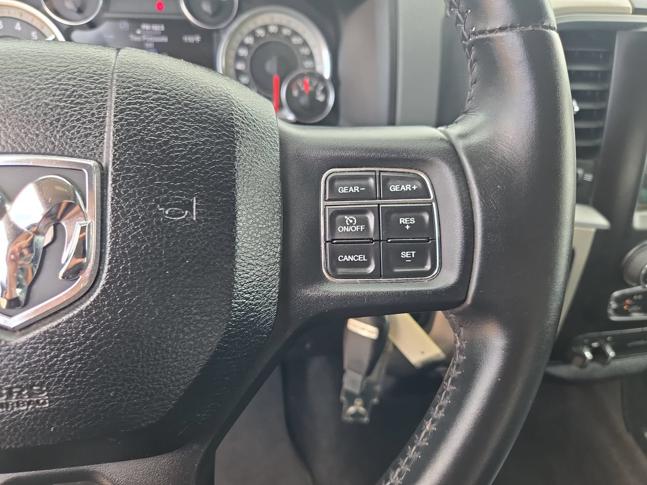 Used 2016 RAM 1500 Big Horn AWD/4WD image 17