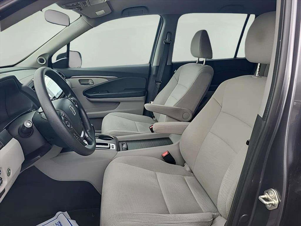 Used 2017 Honda Pilot EX image 13