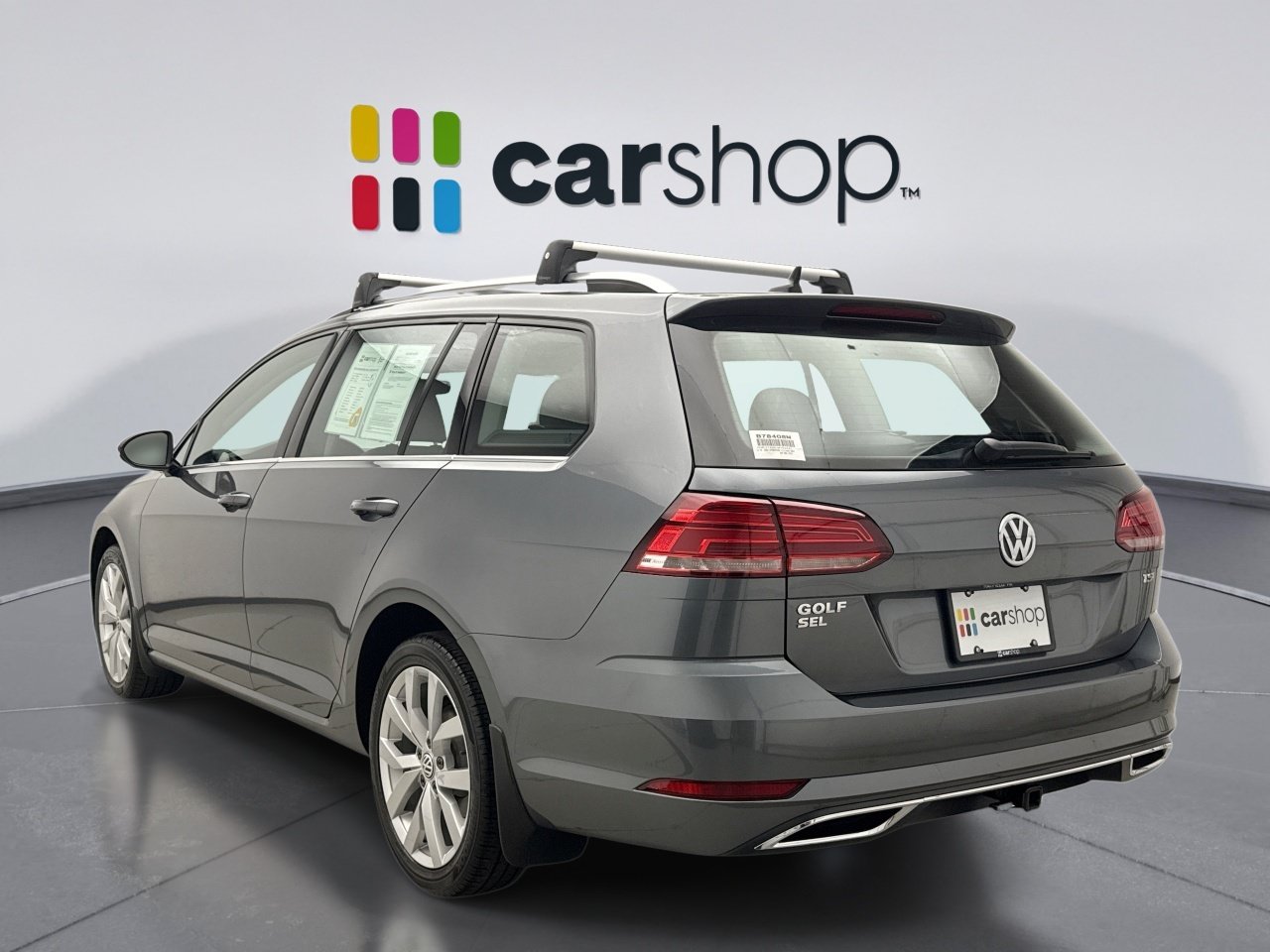 Used 2018 Volkswagen Golf SEL FWD image 3