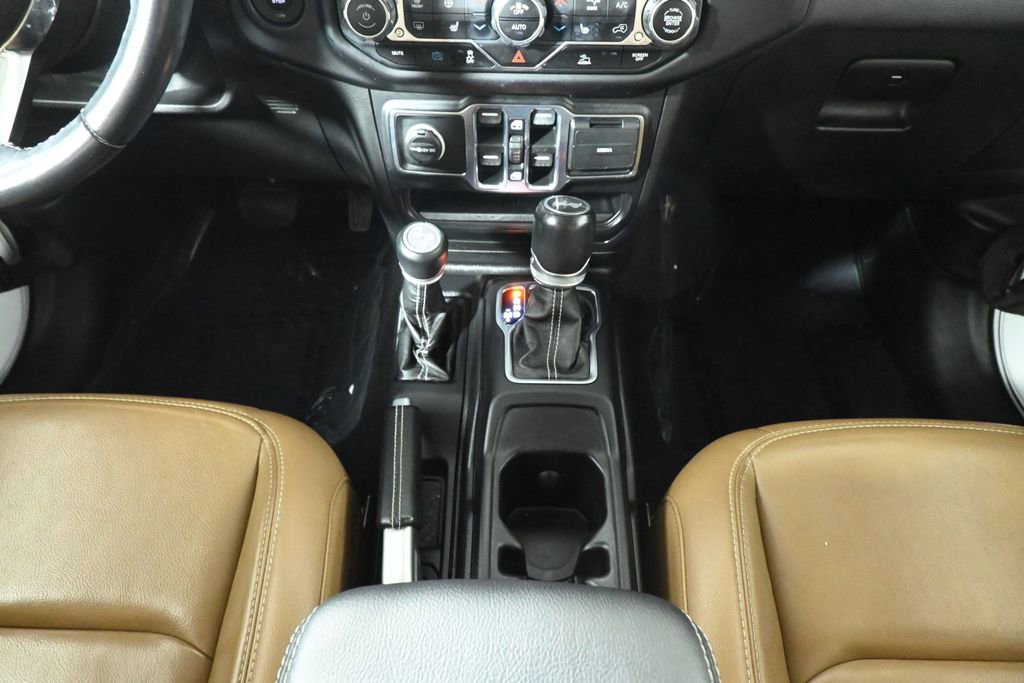 Used 2021 Jeep Wrangler Unlimited Sahara w/ Cold Weather Group image 25