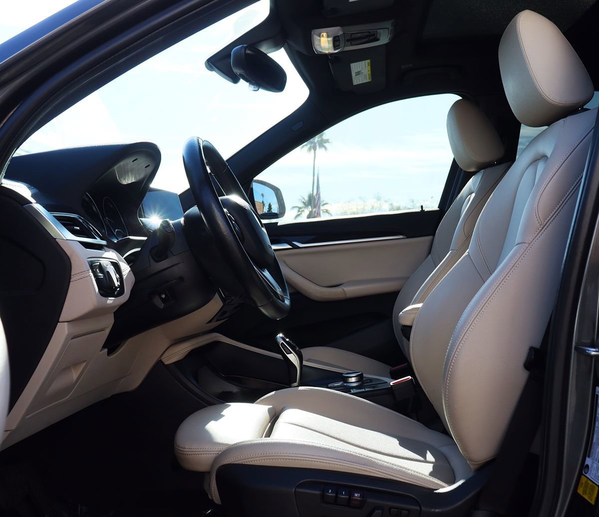 Used 2020 BMW X1 sDrive28i w/ Premium Package FWD image 39
