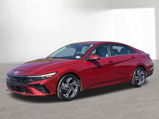Used 2024 Hyundai Elantra Limited FWD image 11
