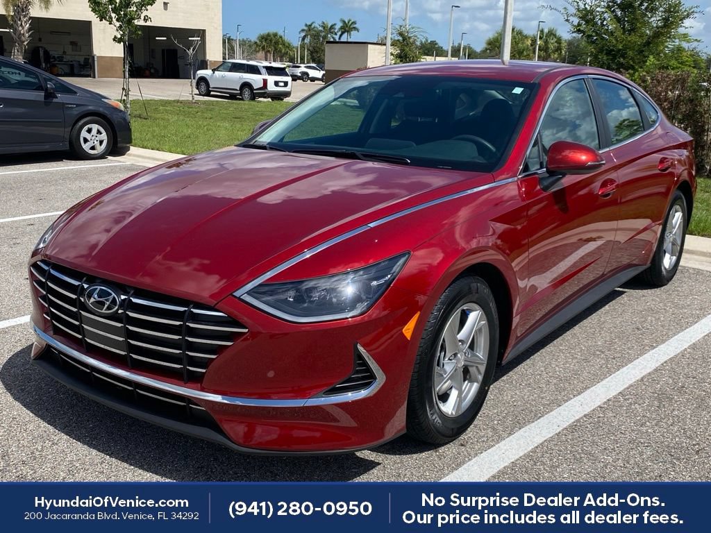 Certified 2023 Hyundai Sonata SE w/ Cargo Package FWD image 9