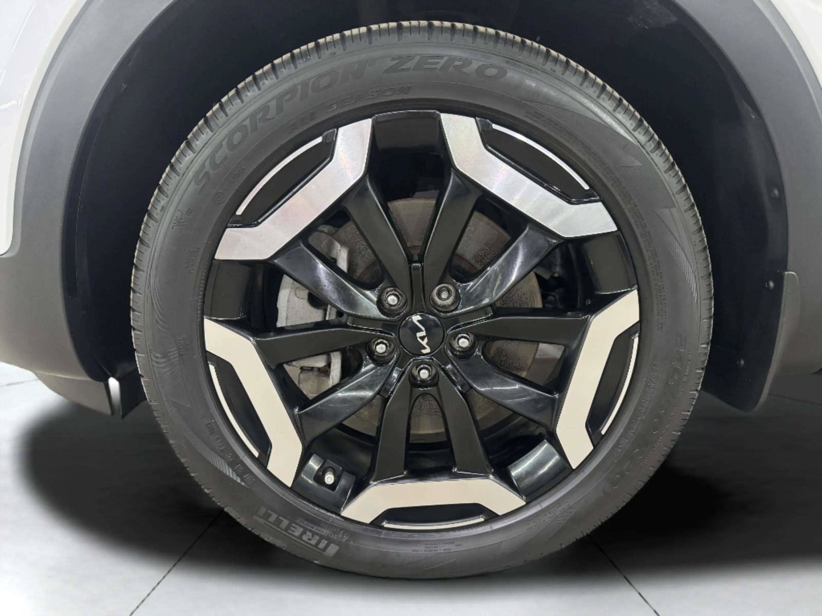 Used 2023 Kia Telluride EX w/ EX Captain's Chair Package FWD image 65