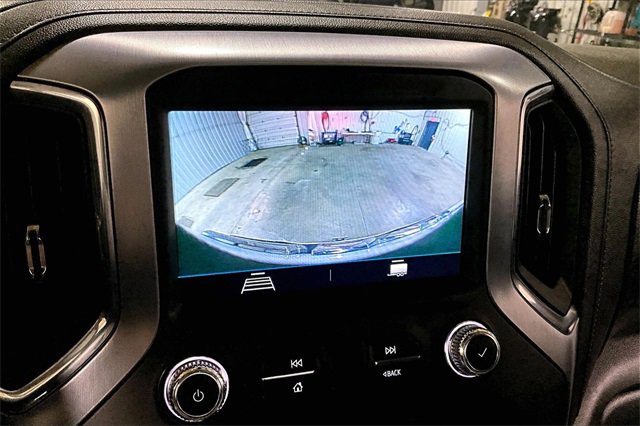 Used 2022 GMC Sierra 1500 Elevation image 24