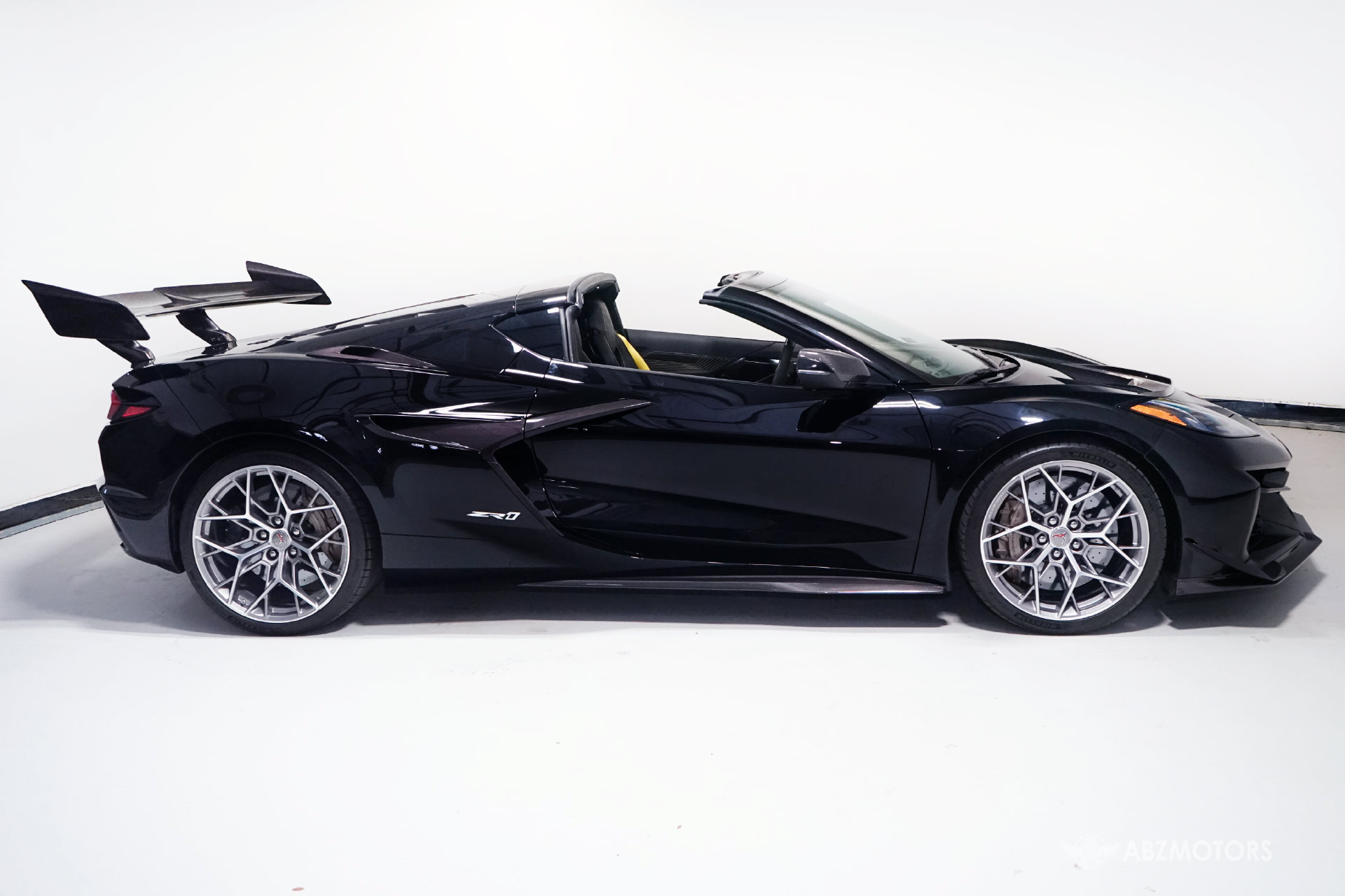 Used 2026 Chevrolet Corvette ZR1 RWD image 3