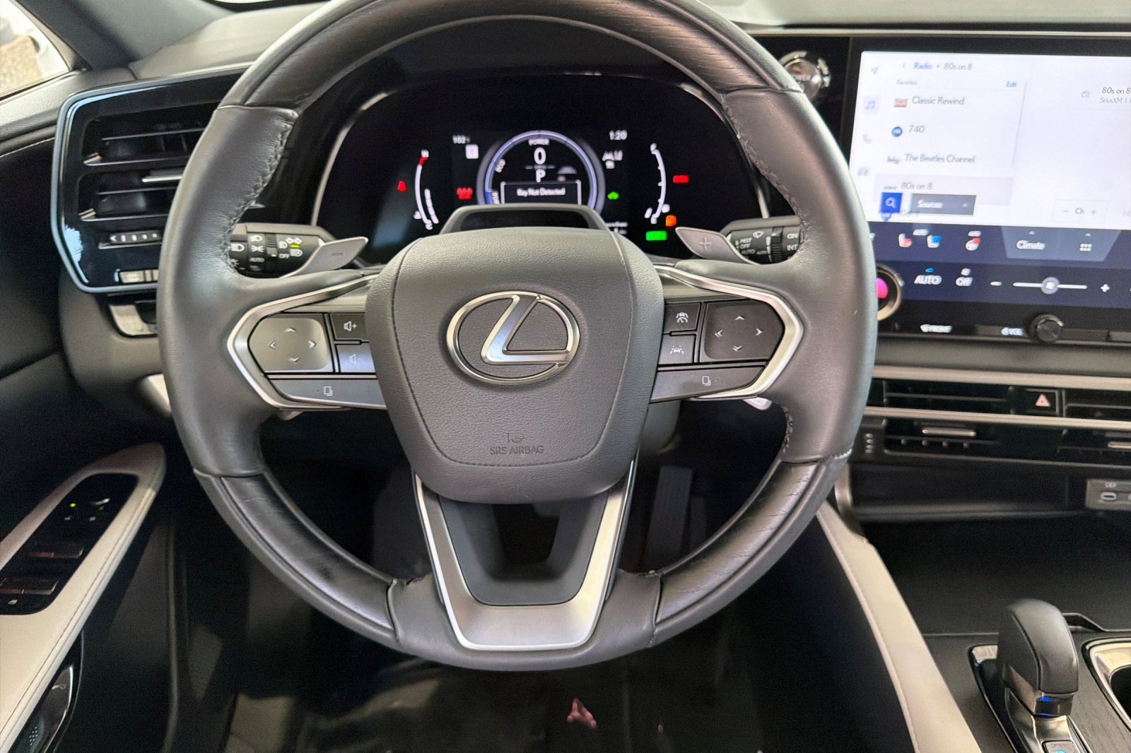 Used 2023 Lexus RX 350 w/ Cold Area Package AWD/4WD image 18
