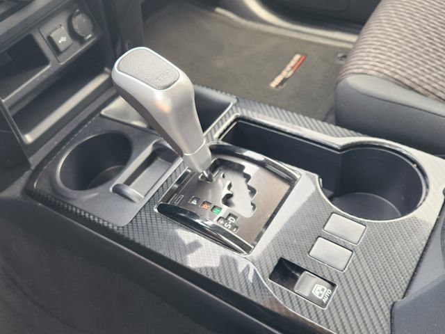 Used 2024 Toyota 4Runner TRD Off-Road AWD/4WD image 15