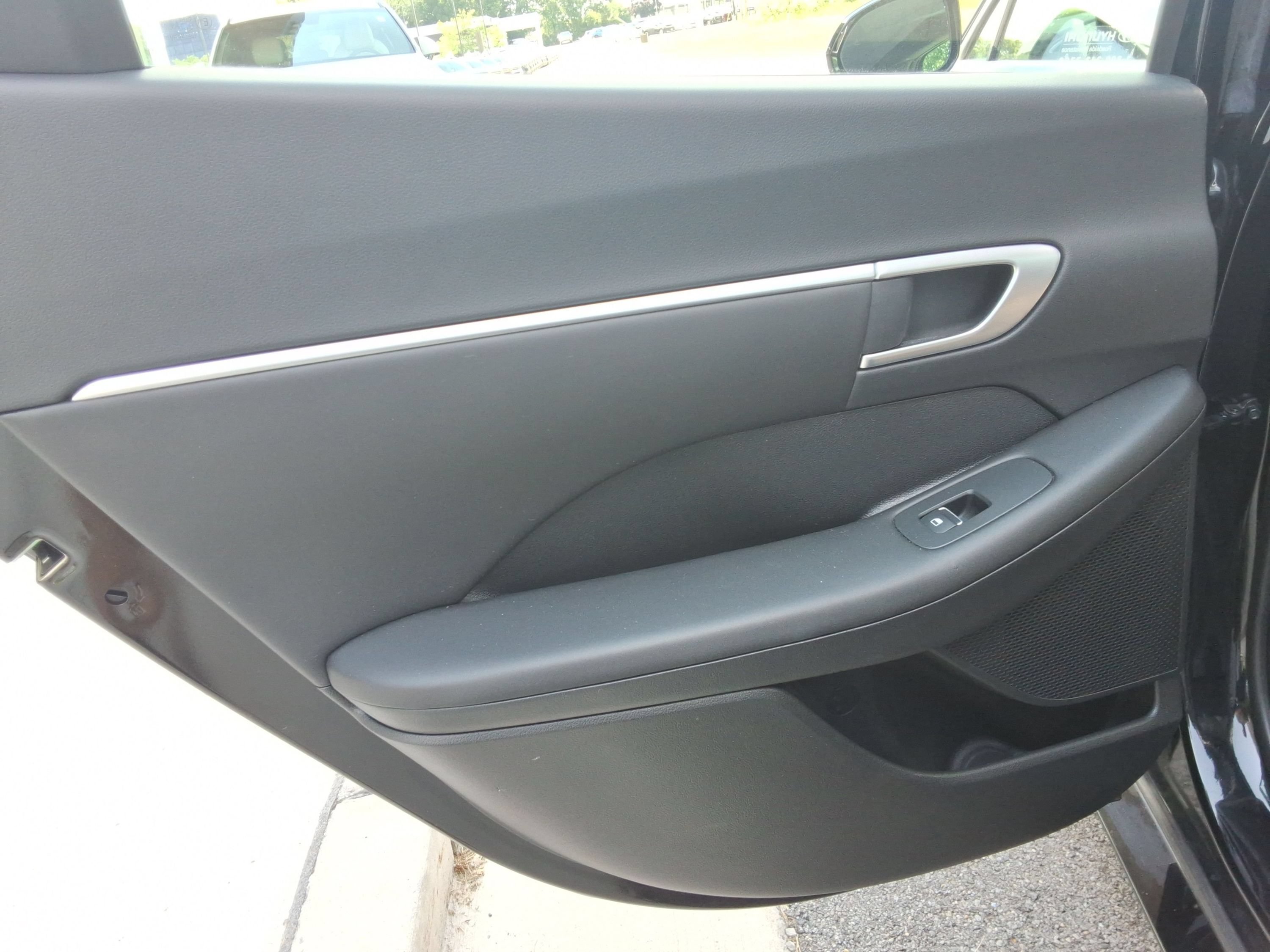 Used 2024 Hyundai Sonata SEL FWD image 23