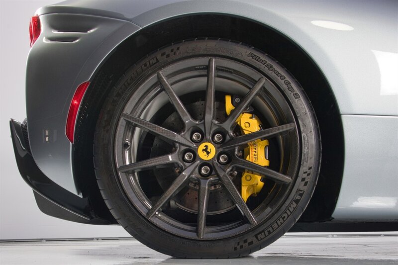 Used 2023 Ferrari SF90 Spider AWD/4WD image 12