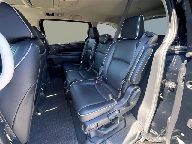 Used 2025 Honda Odyssey Touring image 25