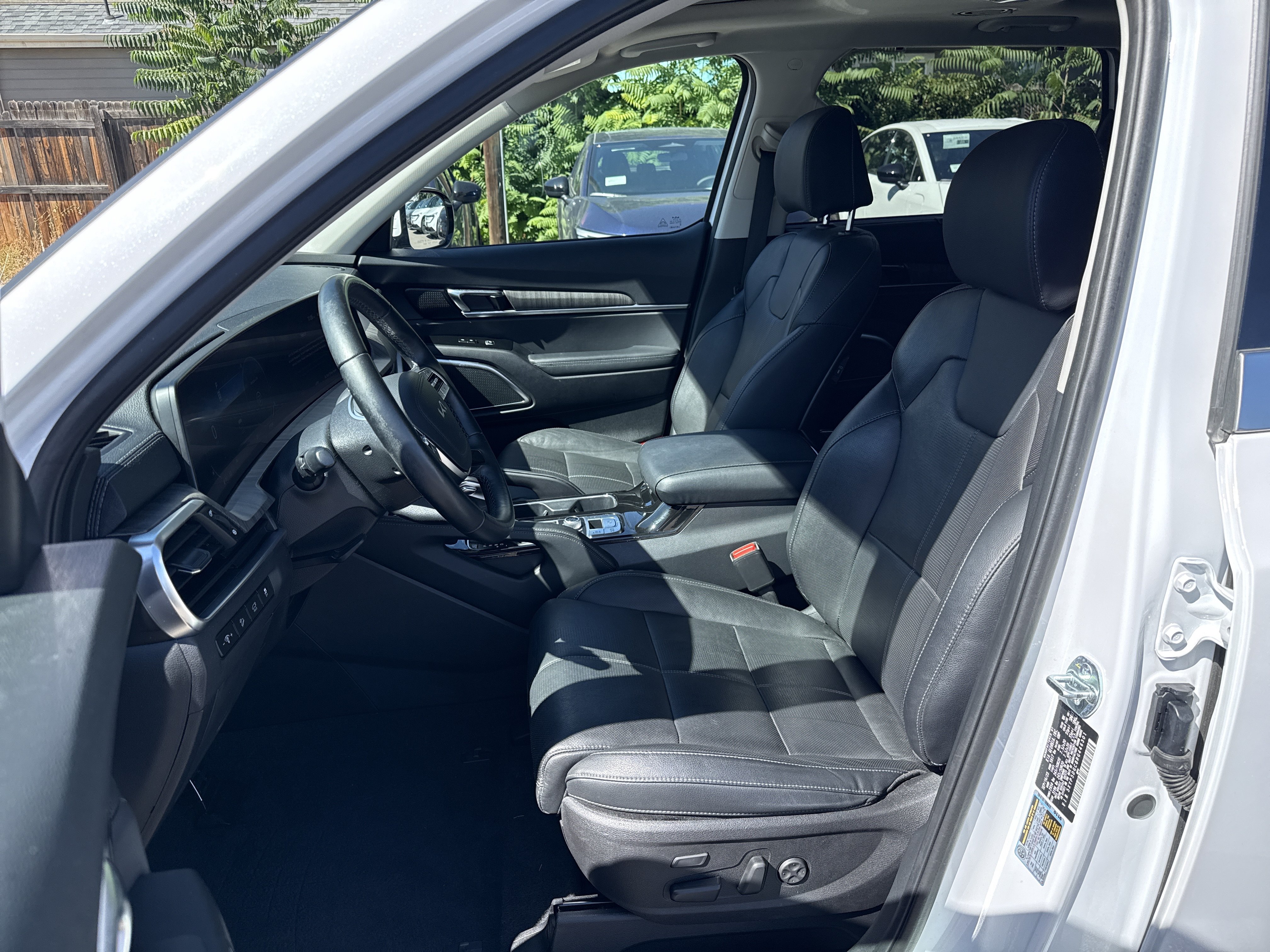 Used 2024 Kia Telluride SX AWD/4WD image 14