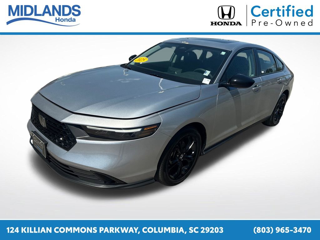 Certified 2025 Honda Accord SE image 3